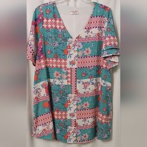 Andree By Unit Emerald Lined Patchwork Look Dress V-Neck Top - Multicolor 2X